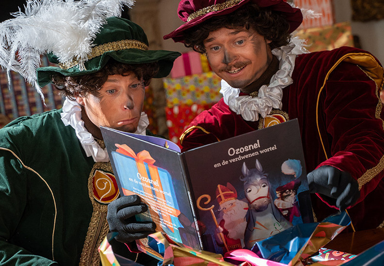 sinterklaasboek_met_ozosnel.jpg