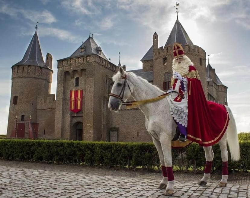 Muiderslot als Grote Pietenhuis